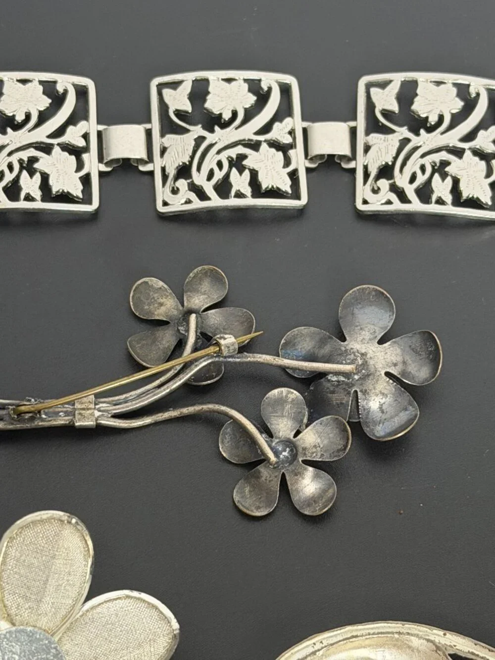 Vintage Botanical Silver Tone Mixed Lot Brooch, Earrings, Bracelet 10pc